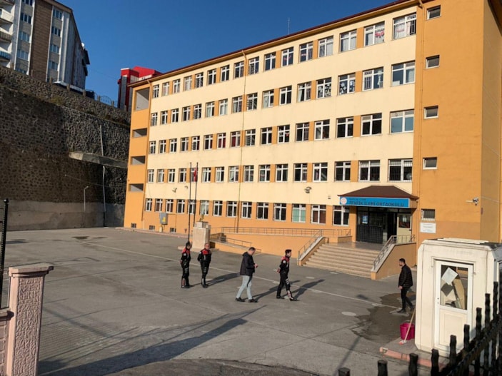 Okulda annesini öldüren liselinin babası: Koştum ama yetişemedim -4