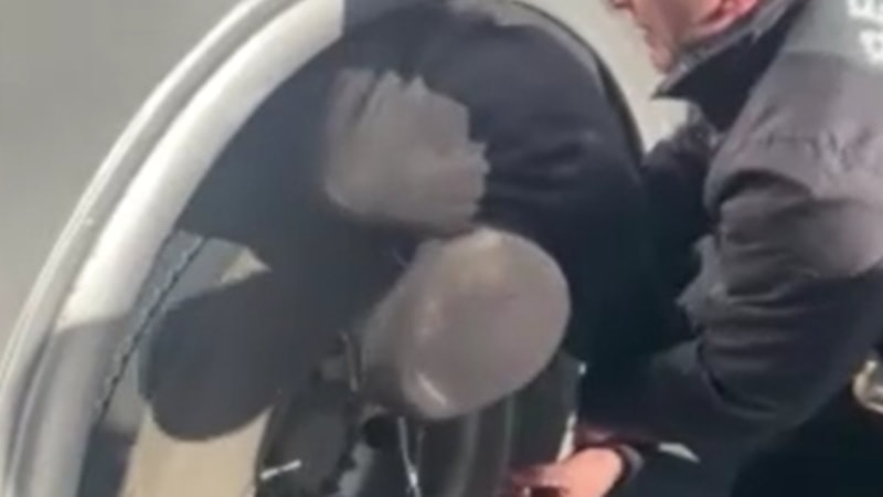 İstanbul’da 2 göçmen otobüs tekerleğinden çıktı