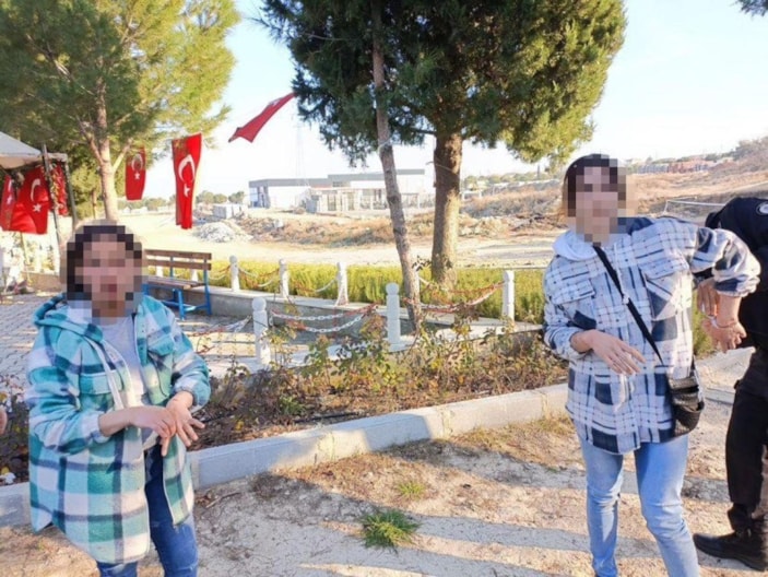 i Hamileliklerini bahane edip ev soyan genç kadınlar linçten zor kurtuldu -1