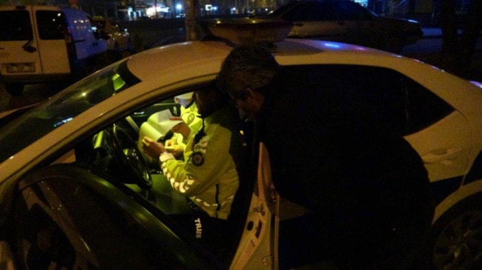 Bursa'da alkollü yakalanan sürücü: Bu kadar heyecan yapmaya gerek yok