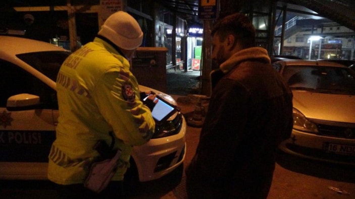 Bursa'da alkollü yakalanan sürücü: Bu kadar heyecan yapmaya gerek yok