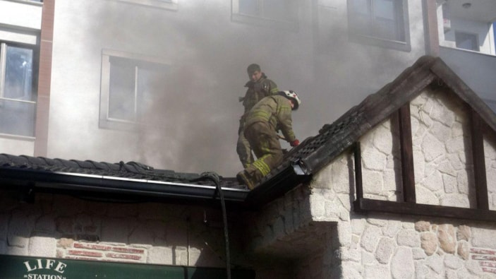 Avcılar'da kafede yangın paniği -6