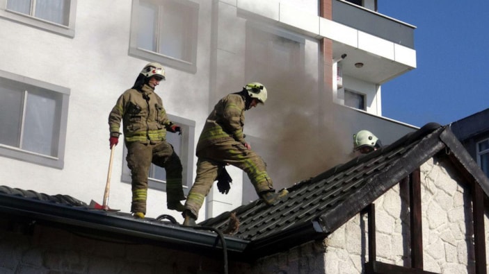 Avcılar'da kafede yangın paniği -3