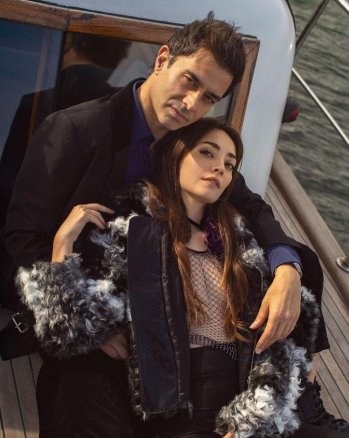 Cansel Elçin bornozla kayak yaptı