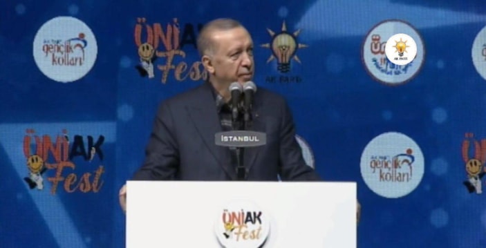 Cumhurbaşkanı Erdoğan, üniversiteli gençlerle buluştu