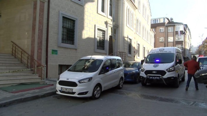 Gaziosmanpaşa'da namaz kıldığı sırada başından vuruldu -4