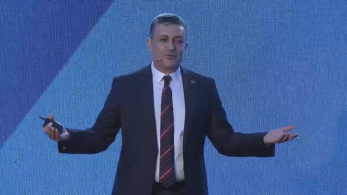 CHP programında Kılıçdaroğlu övüldükçe İmamoğlu bozuldu