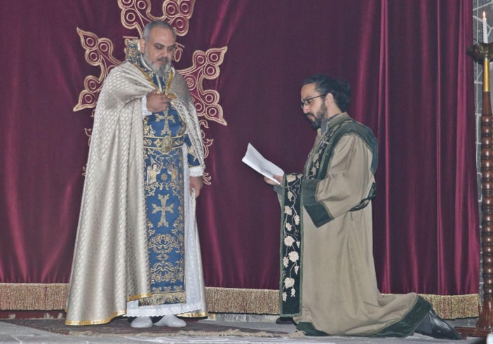 Tarihi Surp Giragos Ermeni Kilisesi'nde Noel ayini -2