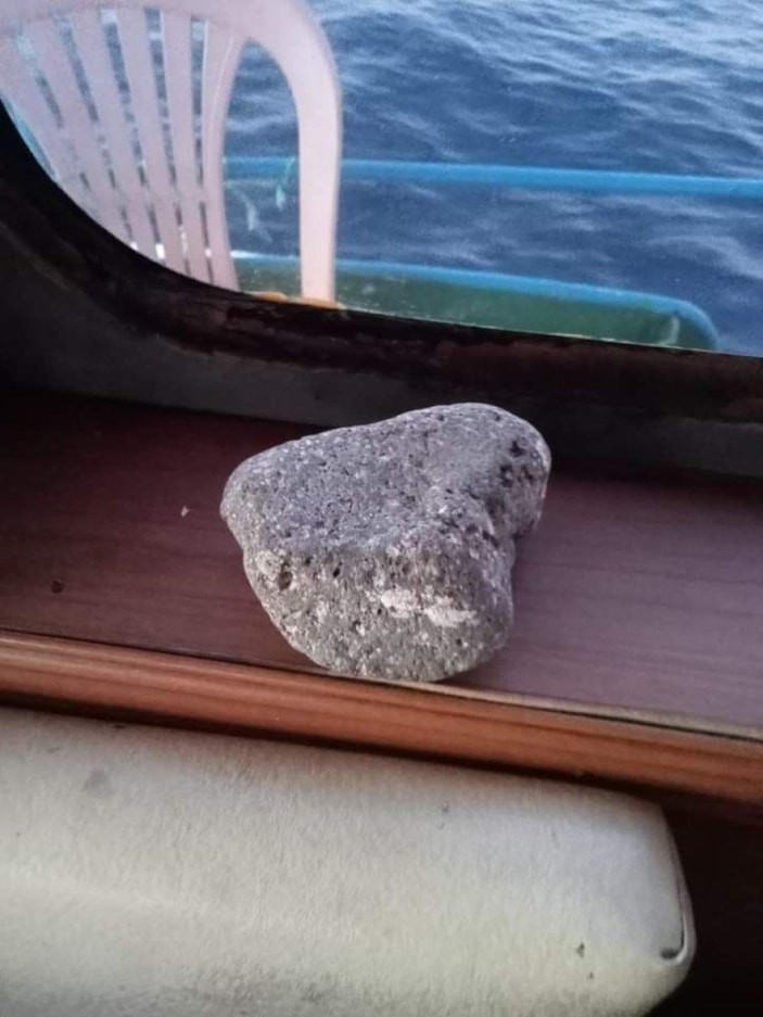 Yunan güçlerinden taşlı ve silahlı taciz