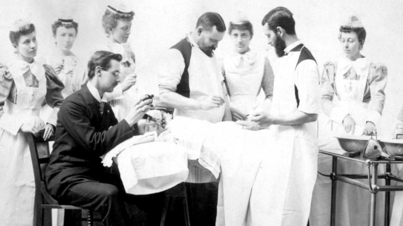 Vakanüvis yazdı: Saç ekimi bizde başladı