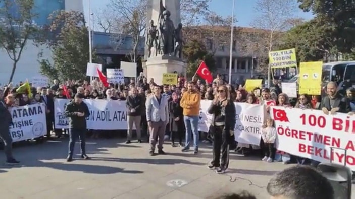 Demet Akalın'dan öğretmenlerin eylemindeki tepkiye sert cevap