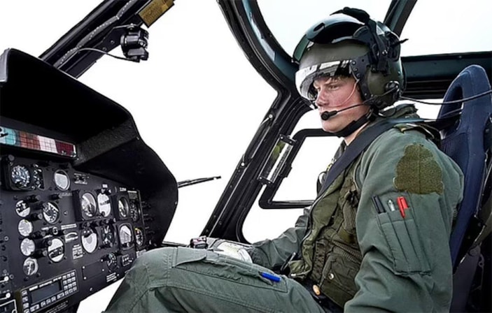 Prens Harry: Düşmanları havadan vurmak, yaşadığım travmayı atlattı