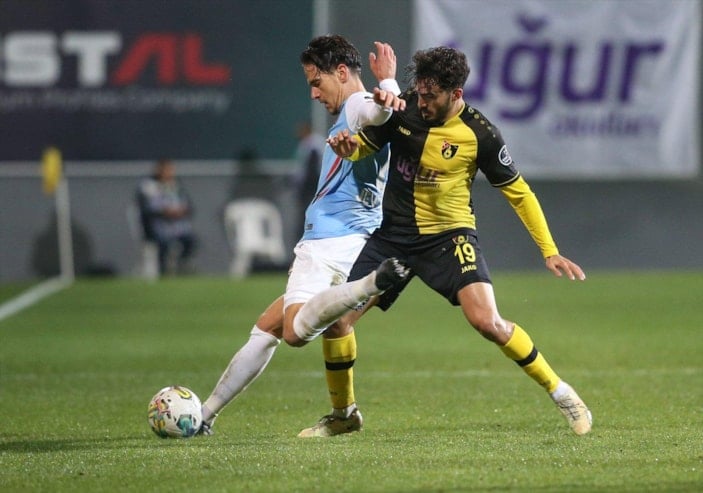 İstanbulspor, son dakika golüyle beraberliği aldı