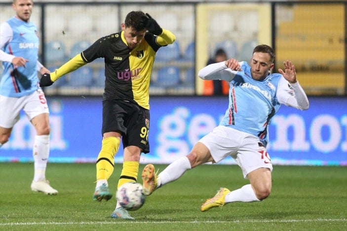 İstanbulspor, son dakika golüyle beraberliği aldı