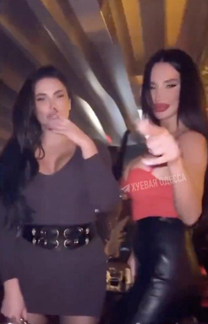 Ukrayna ordusunun sözcüsü yılbaşına Paris'te girdi