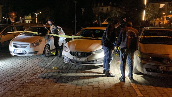 Sağlık çalışanı evinin önünde öldürüldü -2