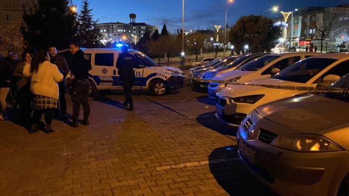 Sağlık çalışanı evinin önünde öldürüldü -9