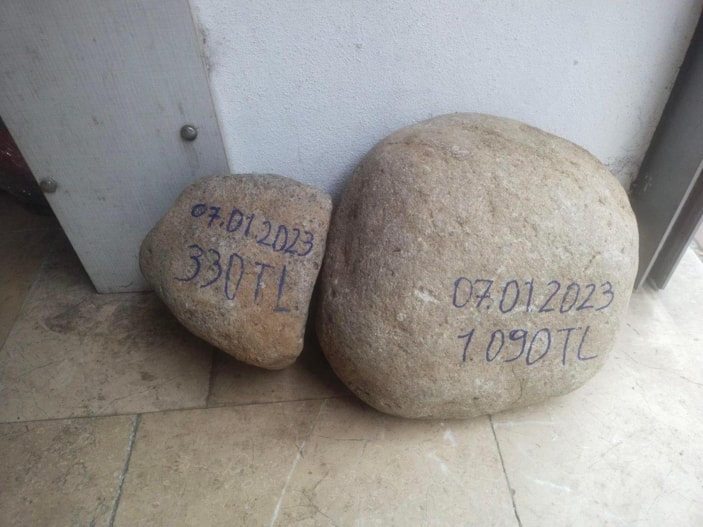 Trabzon'da satılan fındık çuvallarından taş çıktı