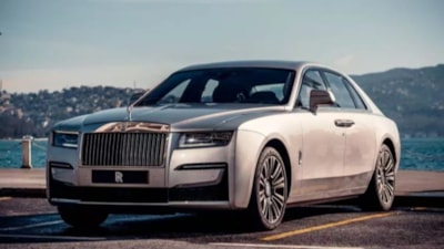 Rolls-Royce, 2022 yılında en yüksek satış rakamına ulaştı