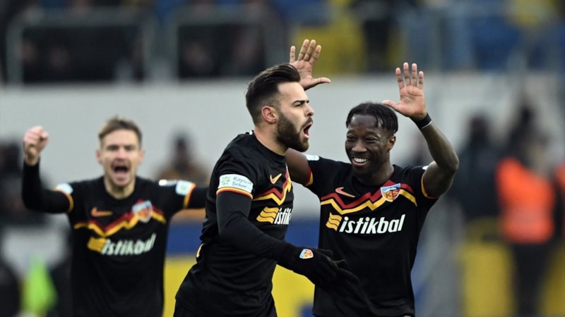 Kayserispor, Sivasspor maçının saatinin değişmesini istiyor