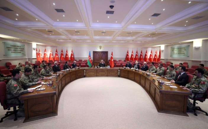 Bakan Akar 'Tek Vatan Harekatı' gazileri ile bir araya geldi -2