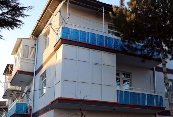 Boşandığı eşini bıçakla yaraladı  -2