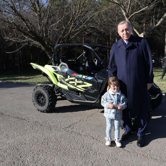 Cumhurbaşkanı Erdoğan’dan elini öpen Zayn Sofuoğlu’na harçlık -4