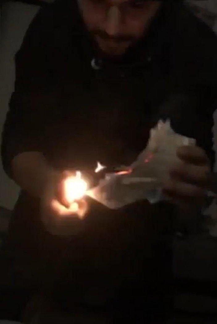 İzmir'de Kur’an-ı Kerim’i yakan 2 sanığın 4,5 yıl hapsi istendi