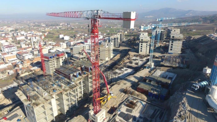 Bursa'da TOKİ inşaatı hızla yükseliyor
