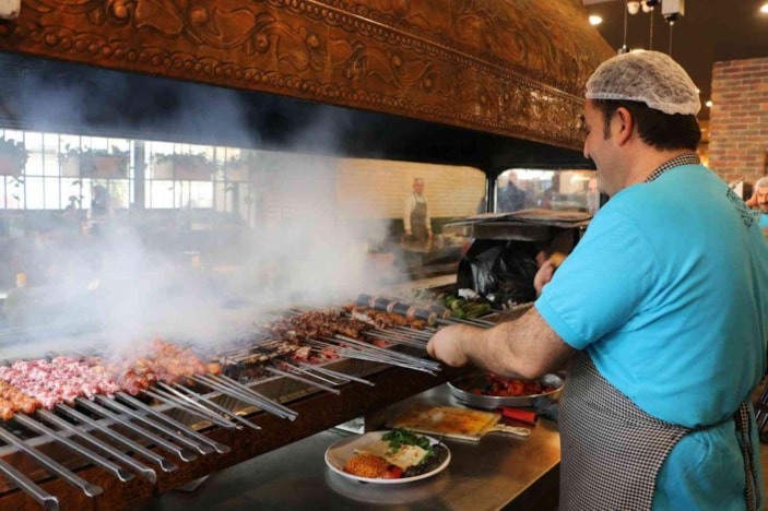 Diyarbakır’da 2022 yılında 3 bin ton tescilli ciğer kebabı tüketildi -6