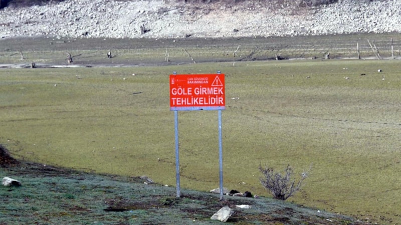 İstanbul kurudu: 2 barajın doluluk oranı yüzde 5'in altında