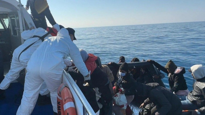 Muğla’da, 65 kaçak göçmen kurtarıldı