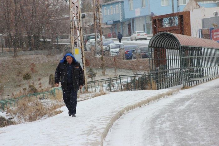 Doğu'da dondurucu soğuklar başladı