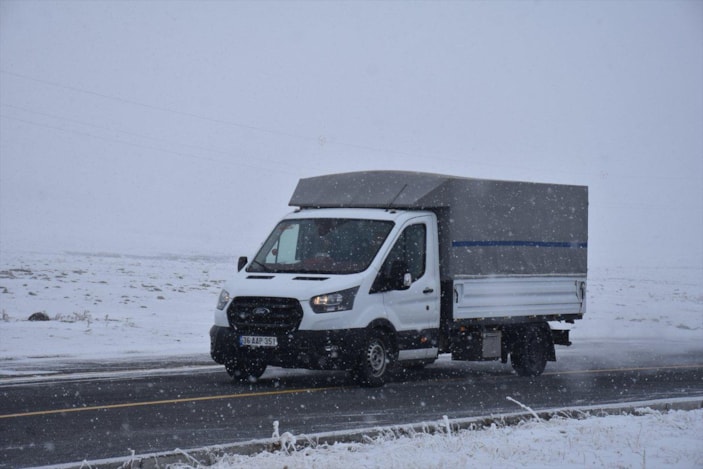 Doğu'da dondurucu soğuklar başladı