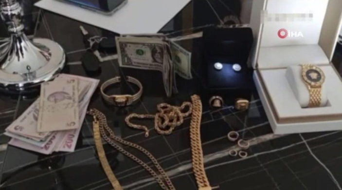 İstanbul'da mail dolandırıcılarına darbe