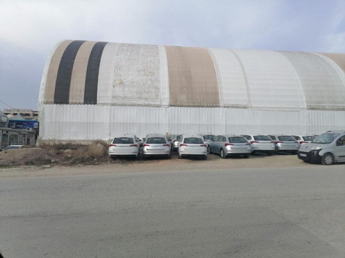 Türkiye'nin dört yanından gelen stok araç görüntüleri