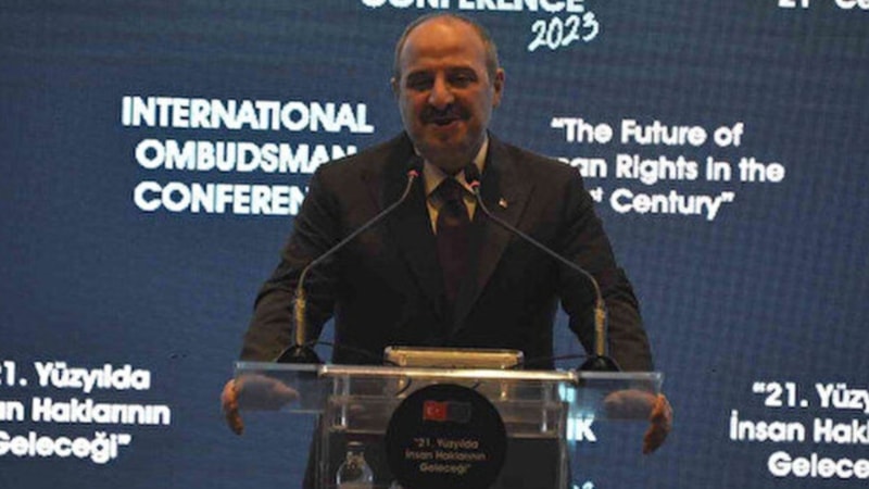 Mustafa Varank: Anayasa Mahkememiz karar vermiş değil