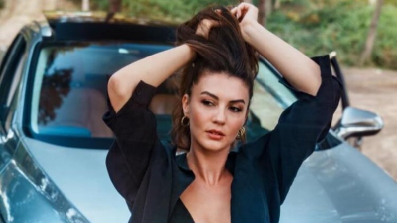 Burcu Özberk'in yeni dizisi