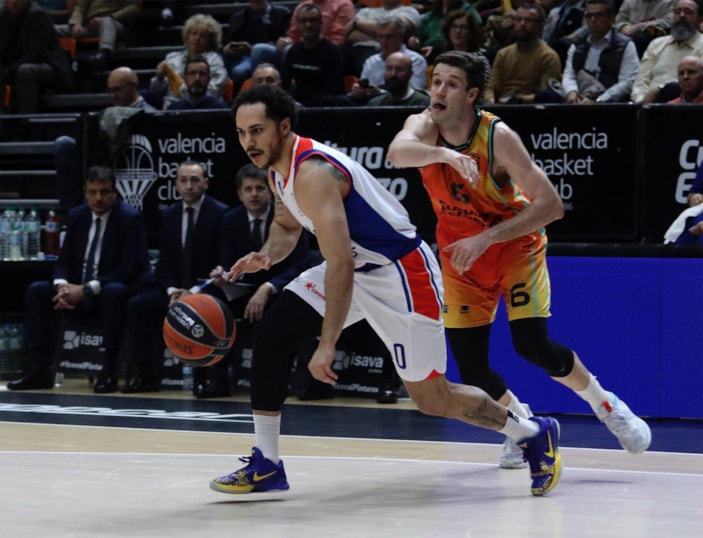 Anadolu Efes, Euroleague'de Valencia'ya yenildi