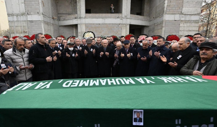 Kemal Kılıçdaroğlu'nun dayısının cenazesi toprağa verildi