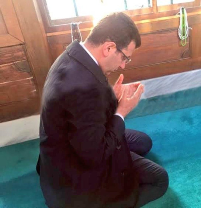 Ekrem İmamoğlu Umre'ye gidiyor 