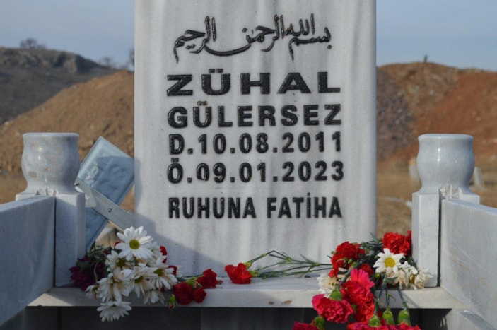 Elazığ'da zihinsel engelli Zühal'in mezarını bakanlık yaptırdı