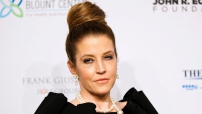 Elvis Presley'in kızı Lisa Marie, hayatını kaybetti