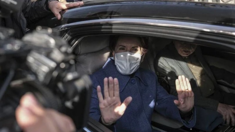 Meral Akşener taburcu oldu 