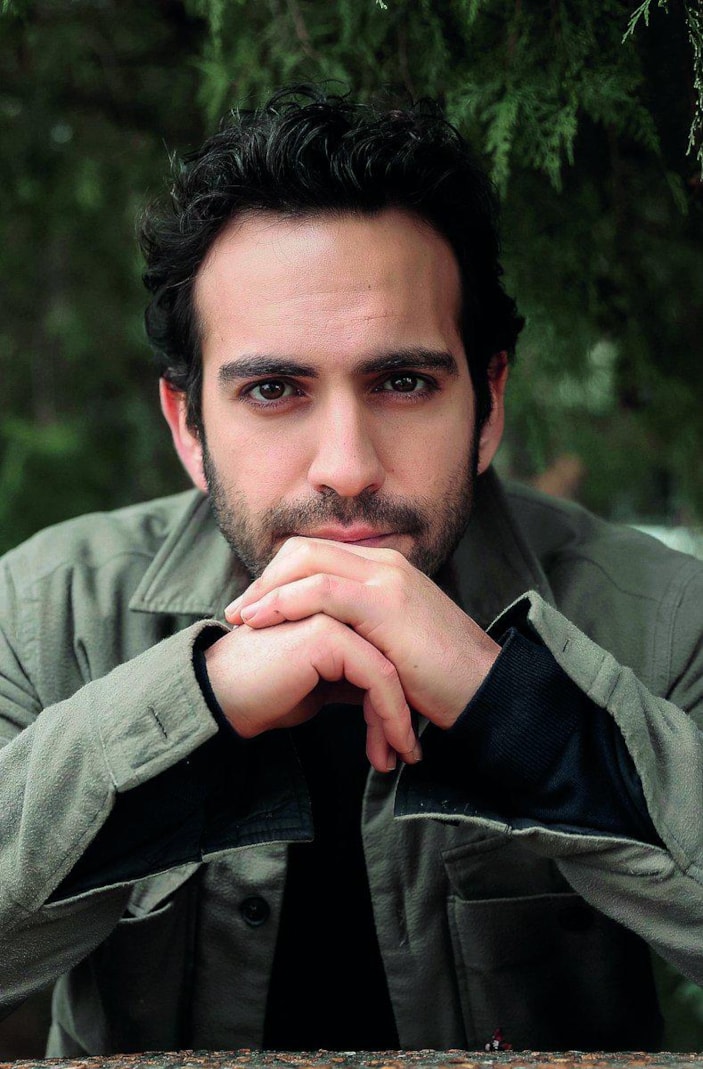 Edebiyata hızlı bir giriş yapan Buğra Gürsoy: Genelde ya yazarım ya da içime atarım 