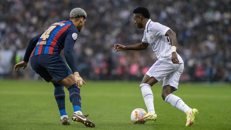 İspanya Süper Kupası'nı Barcelona kazandı