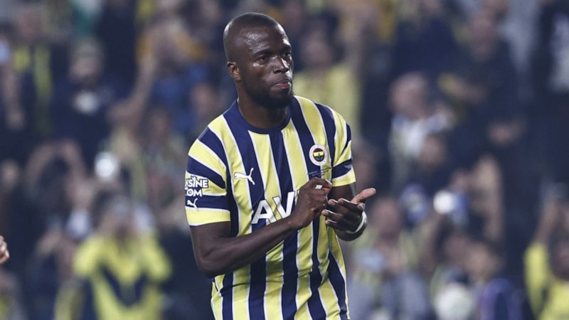 Enner Valencia şov yapıyor