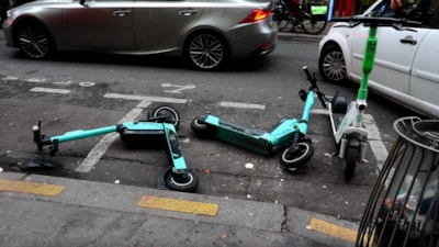 Fransa'da elektrikli scooterlar için referandum yapılacak