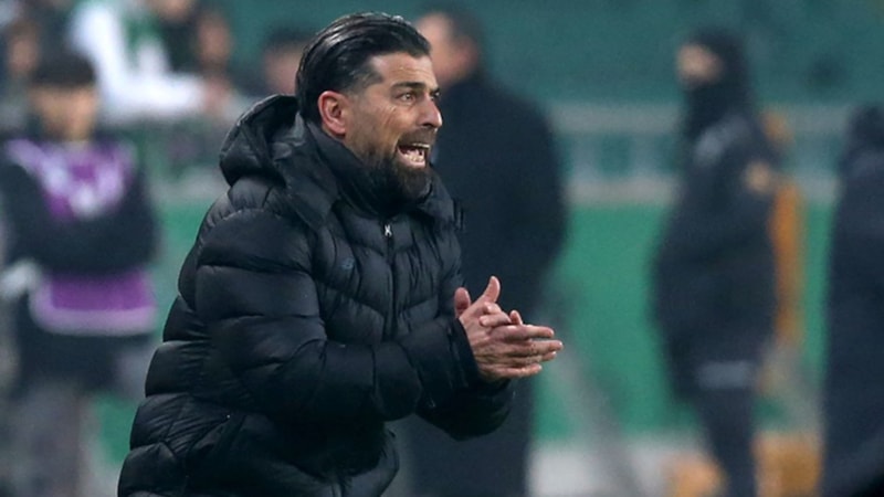 İlhan Palut'tan Emre Belözoğlu yanıtı