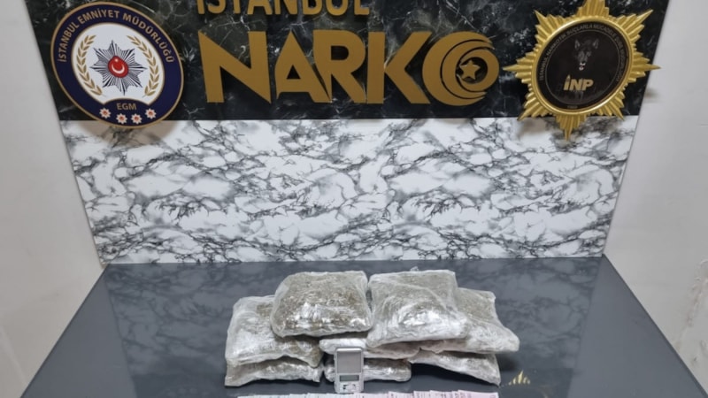 İstanbul'da 12 noktada uyuşturucu operasyonu: 151 gözaltı